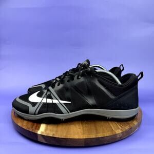 WOMENS NIKE CROSS COMPLETE SIZE 11